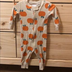 Hanna Anderson 3-6 month pumpkin pajamas